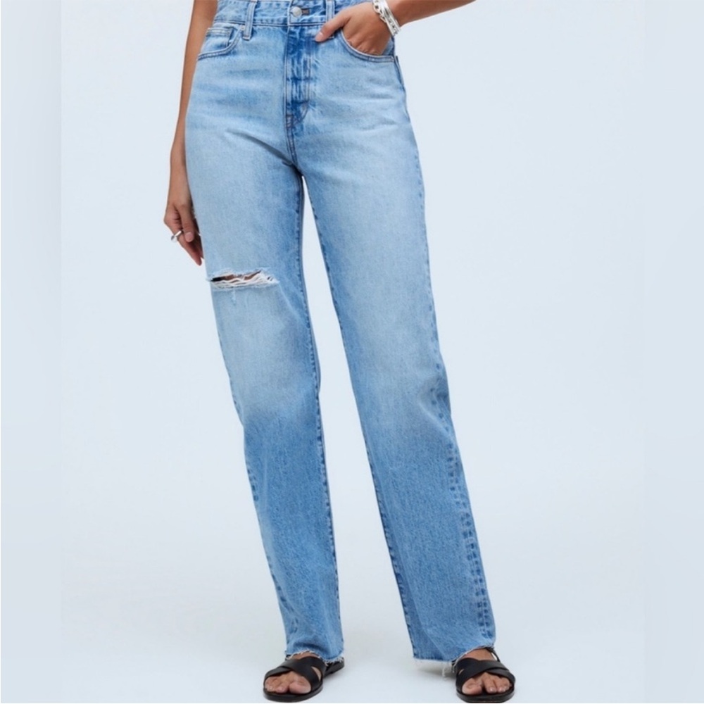Madewell Jeans - 90’s Straight light medium blue distressed NWT